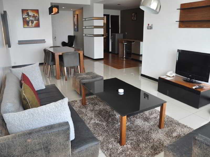 Likas Square Apartment Hotel Kota Kinabalu Kültér fotó