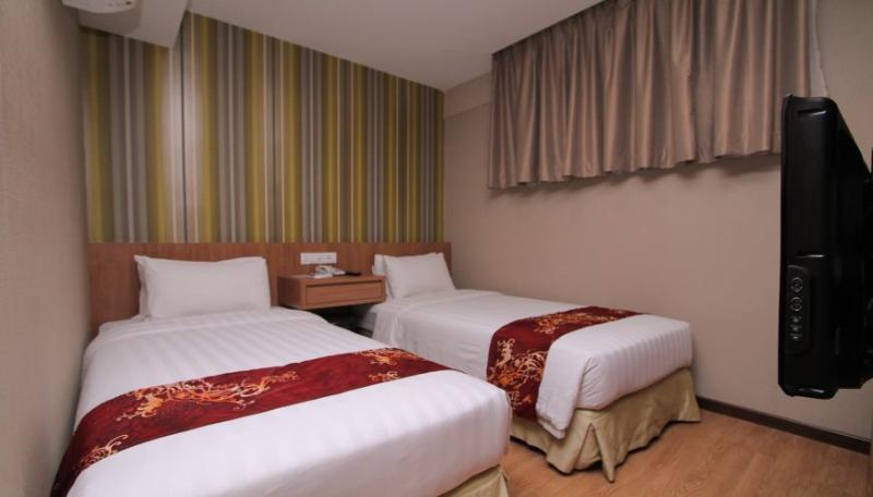 Likas Square Apartment Hotel Kota Kinabalu Kültér fotó