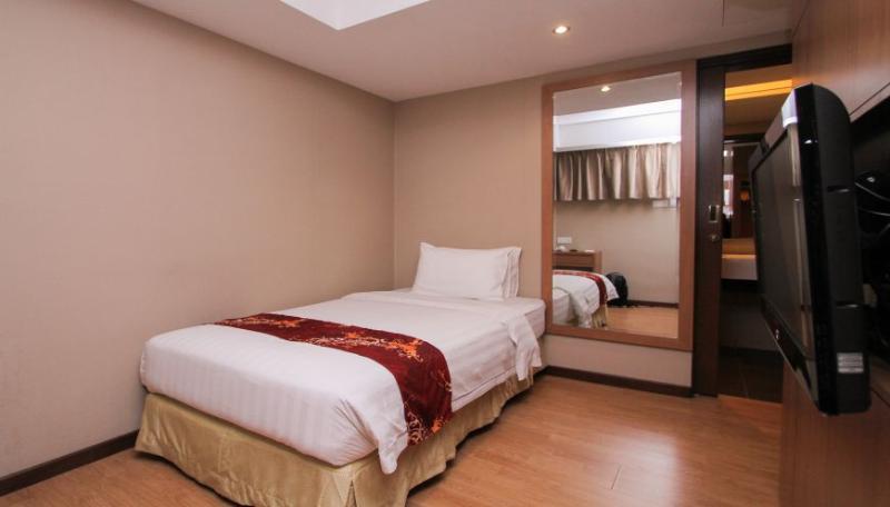Likas Square Apartment Hotel Kota Kinabalu Kültér fotó