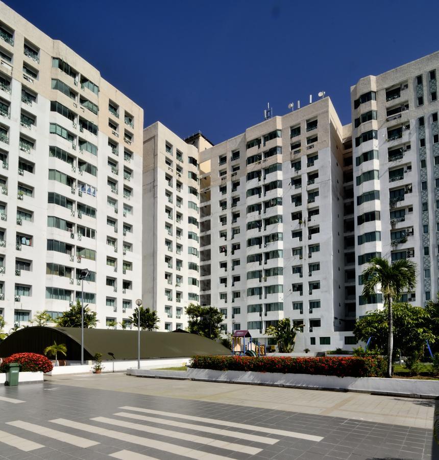Likas Square Apartment Hotel Kota Kinabalu Kültér fotó