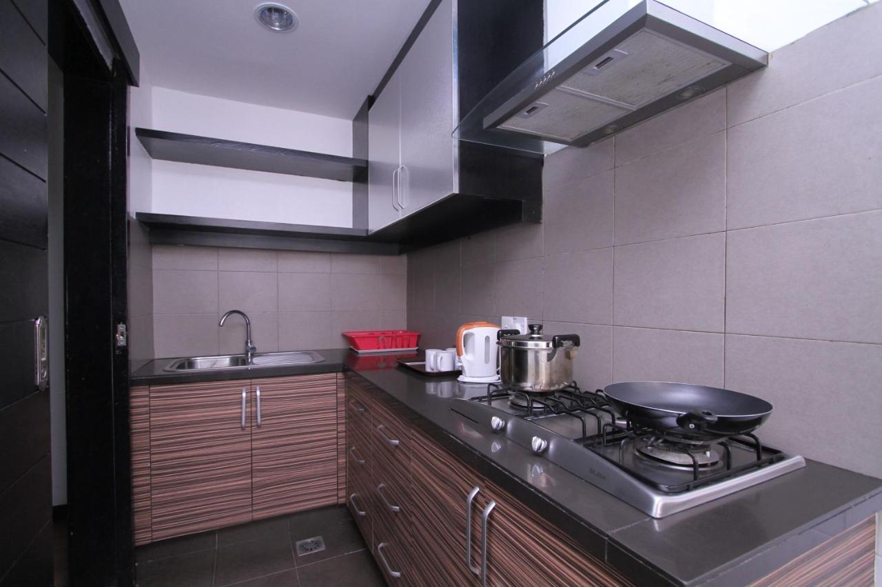 Likas Square Apartment Hotel Kota Kinabalu Kültér fotó