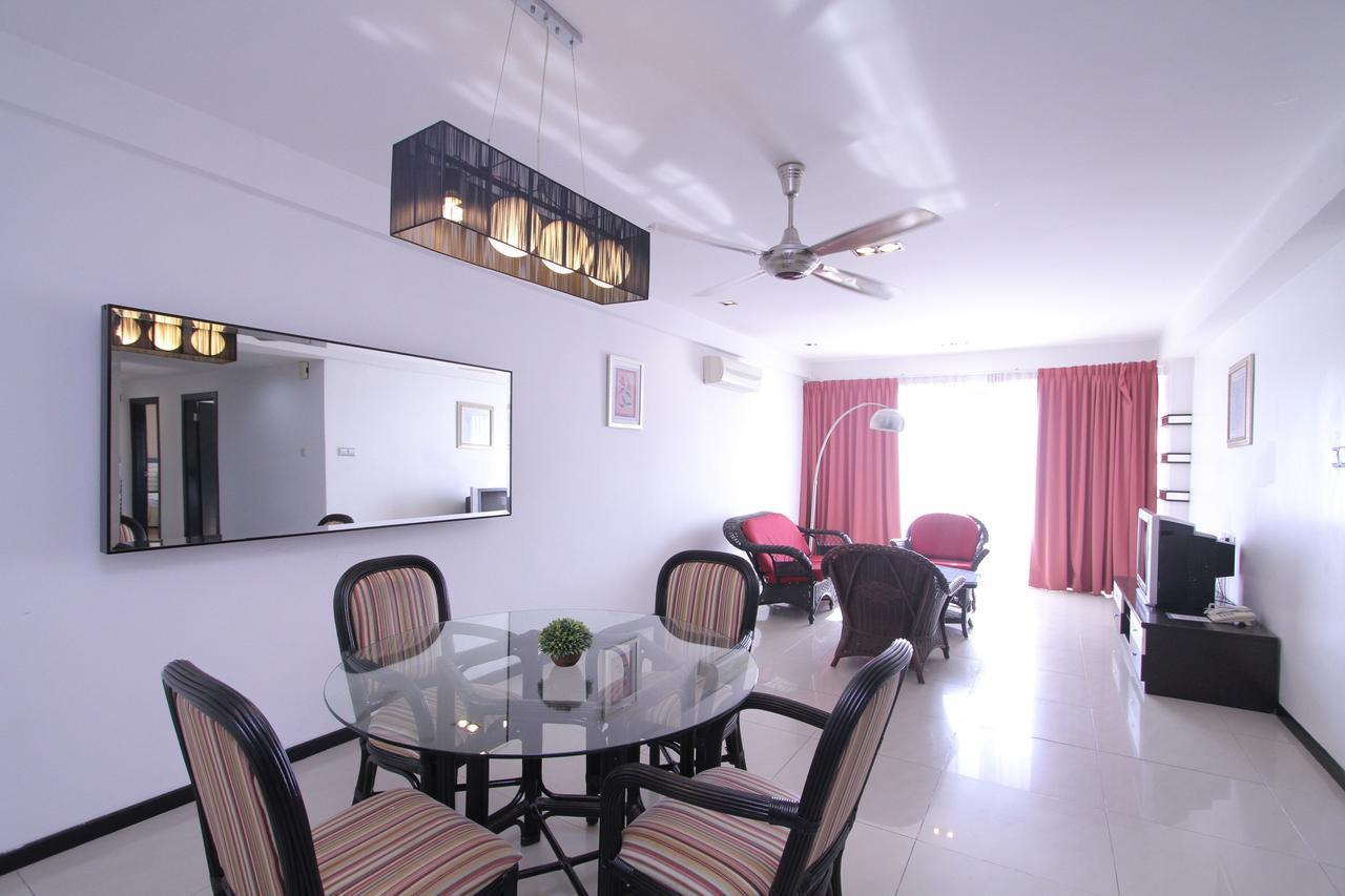Likas Square Apartment Hotel Kota Kinabalu Kültér fotó
